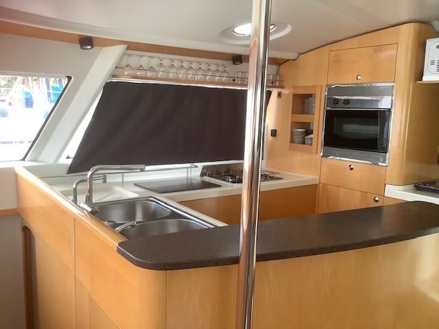 slider 42 Fountaine Pajot Salina 48